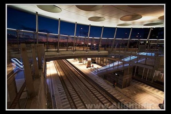 導航系統的演變與政策影響：全球各國的發(fā)展歷程